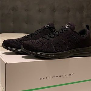 APL shoes. Unisex! Men’s size 7.5. Women’s size 9.